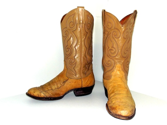 Light tan ostrich leather Tony Lama cowboy boots size 9 D or cowgirl size 10.5