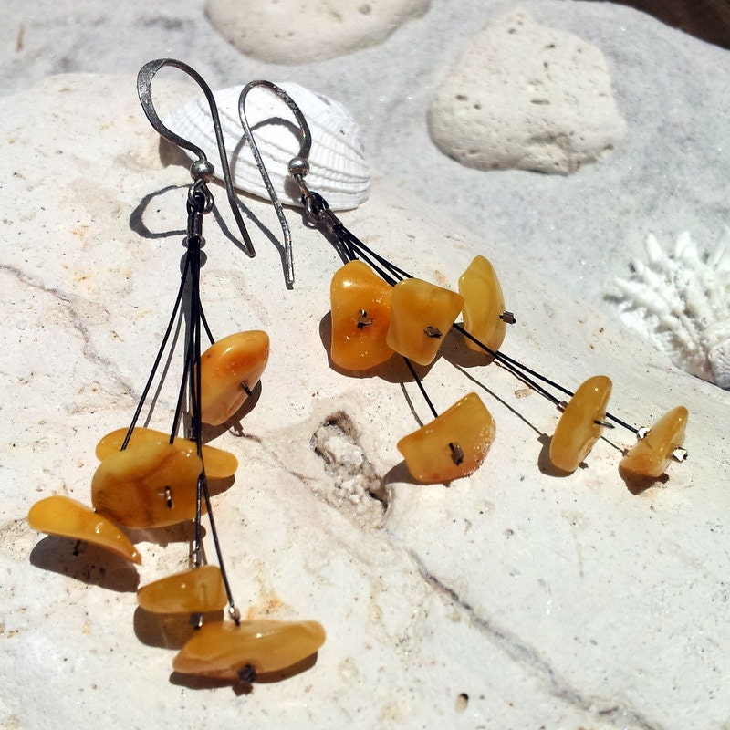 Raw Baltic Amber Earrings, Yellow Amber Dangle Earrings, Polish Amber 925 Jewelry - CrystalMango