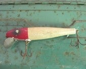 Vintage wooden fishing lure - auctiongirl