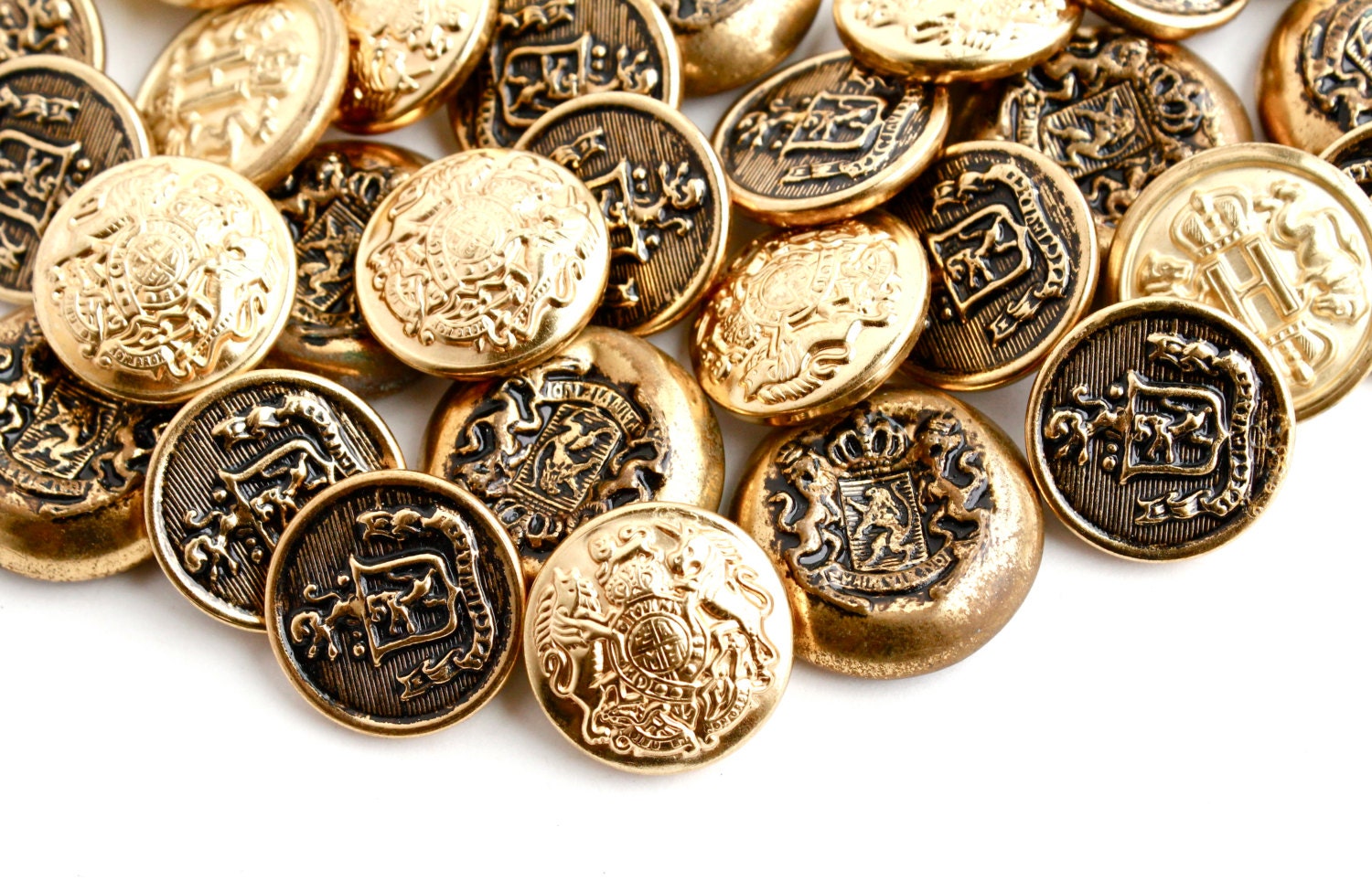 Vintage Brass Crest Lion Unicorn Button Lot 30 by MaejeanVintage