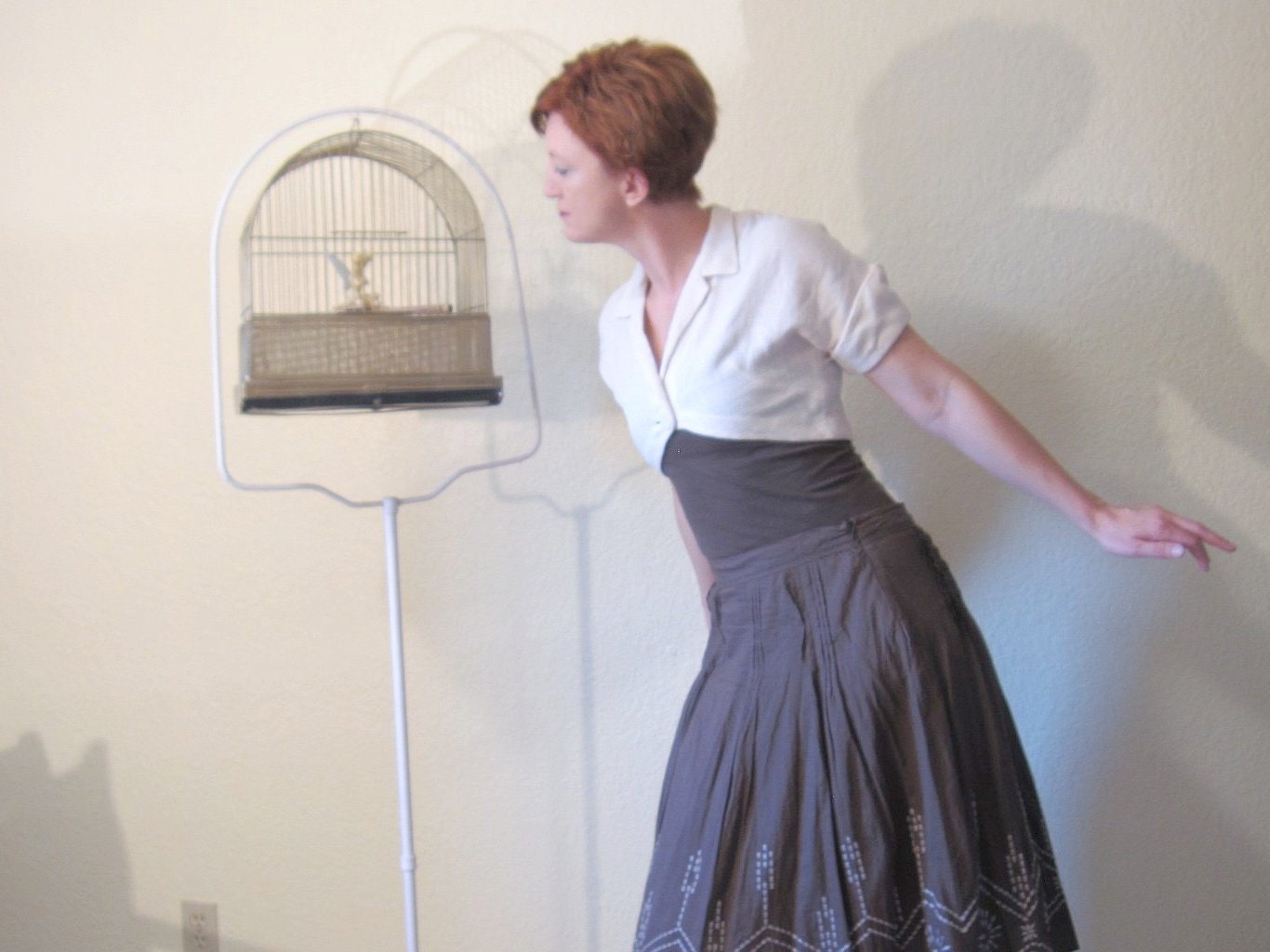 Vintage 50s Cropped Linen Jacket. Rockabilly. Ivory. - ChatteJolie