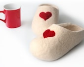 Hand Felt Wool Slippers. Wedding Gift. Natural White with Red Hearts Decor. Size EU 37 - 38 ready to ship. - DMpics