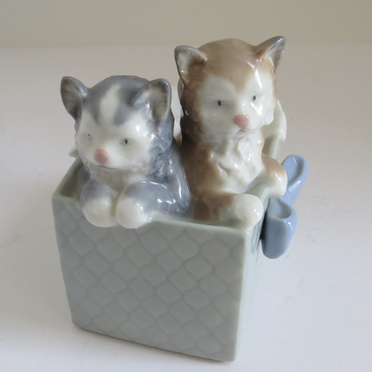 nao lladro cat figurines