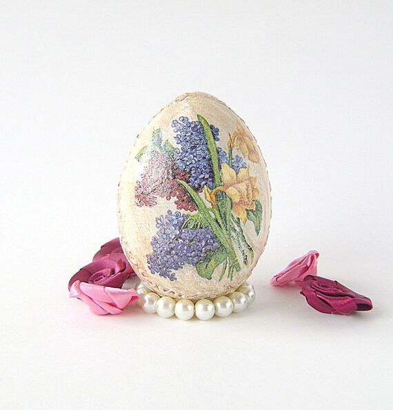 Easter Decorative Wooden Egg Vintage style by NataliaDecor on Etsy