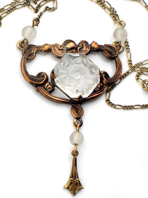 Pididdly Links Intaglio Necklace Victorian by JewelryQuestDesign
