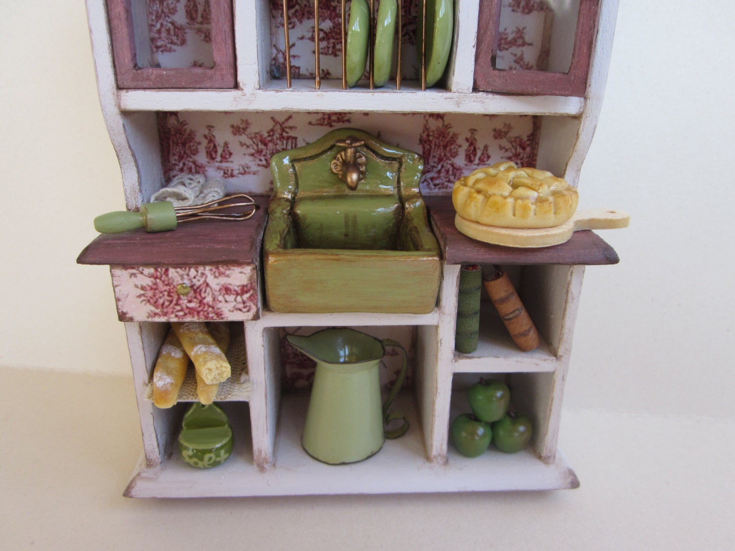 dollhouse miniature furniture