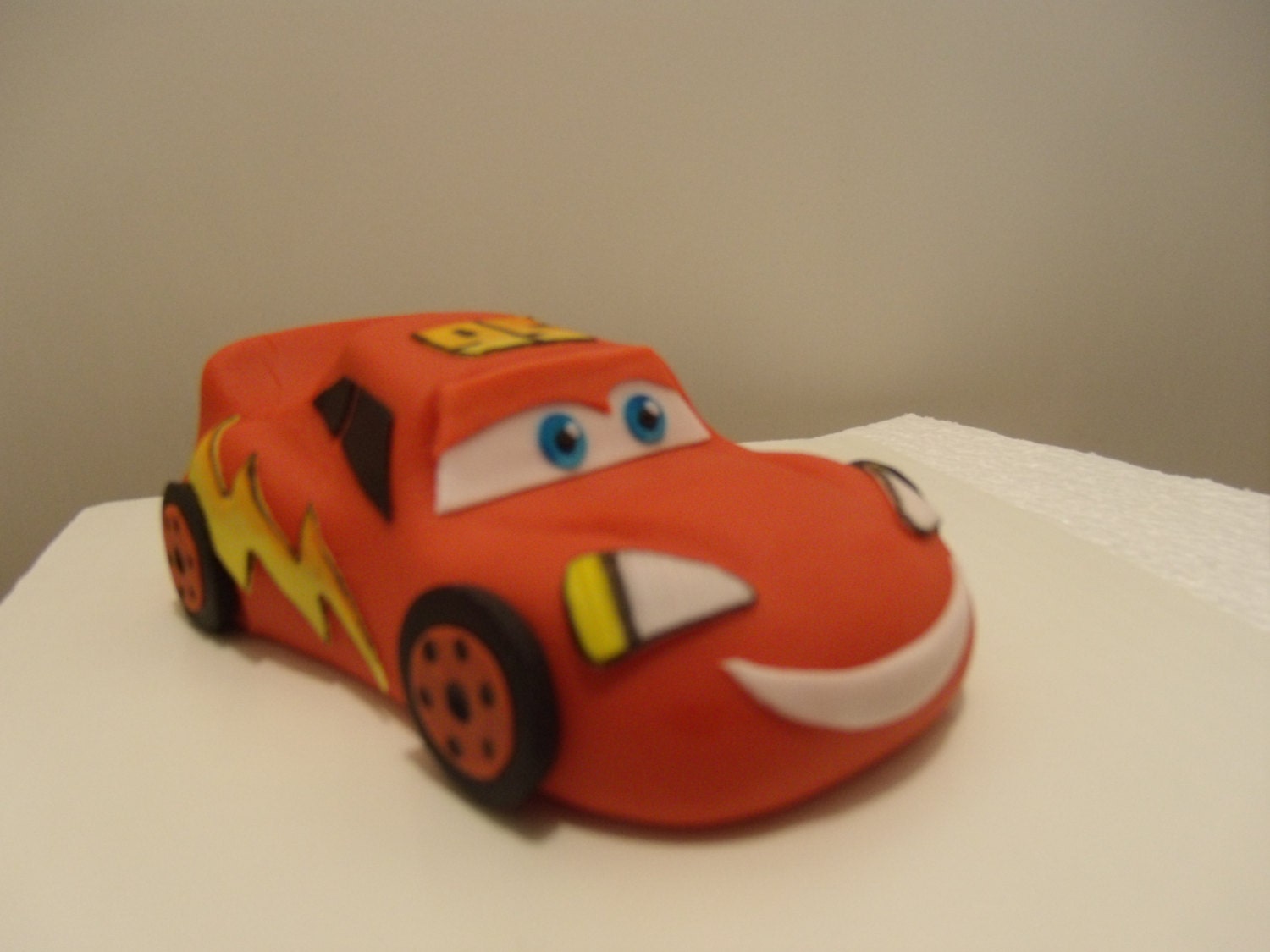Fondant Lightning McQueen cake topper by Cupncake1 on Etsy