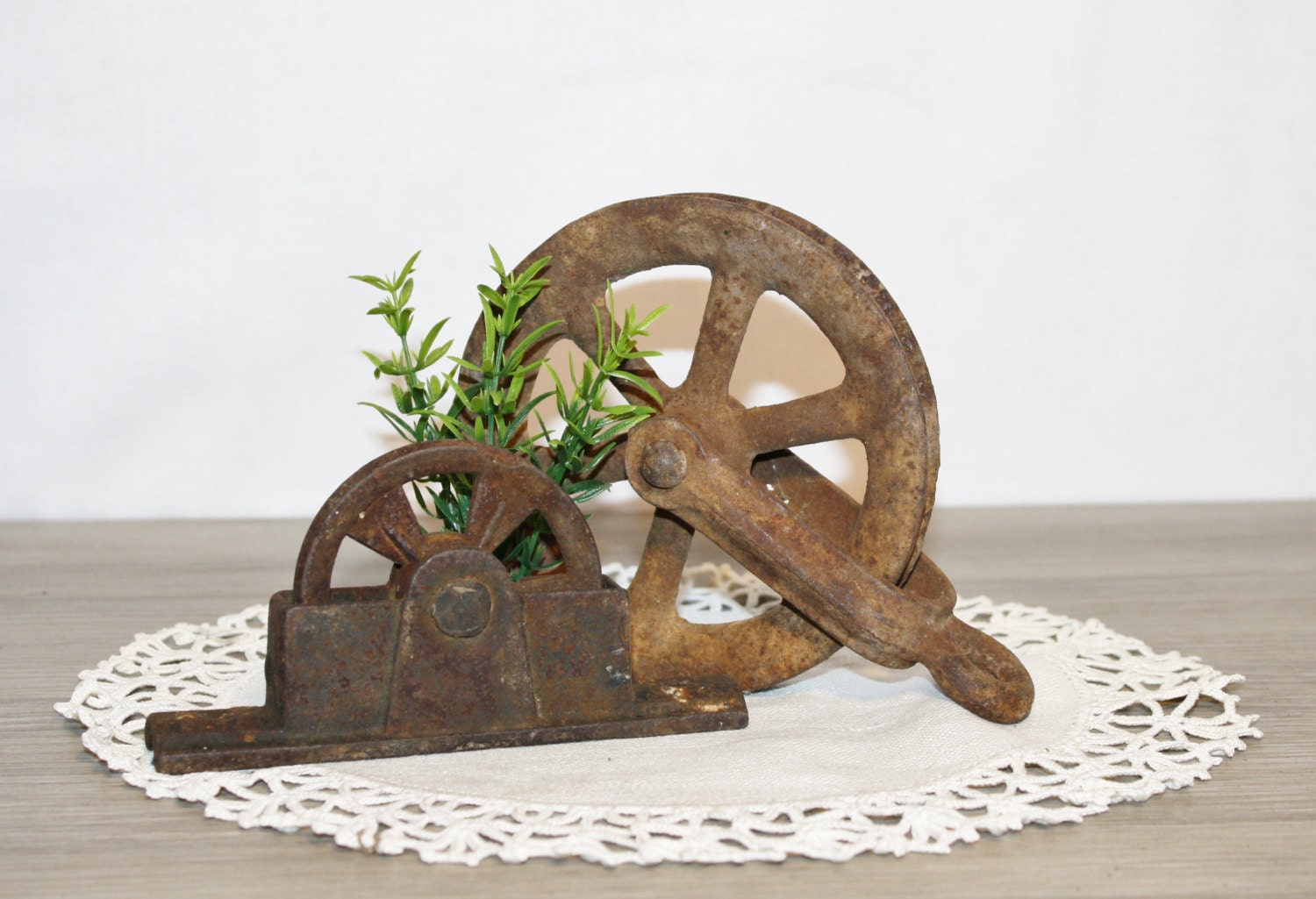 Items similar to 2 Vintage RUSTIC CLOTHESLINE PULLEYS Wheel Rustic