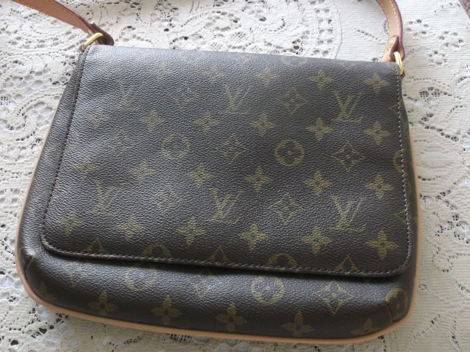 buy louis vuitton monogram idylle online