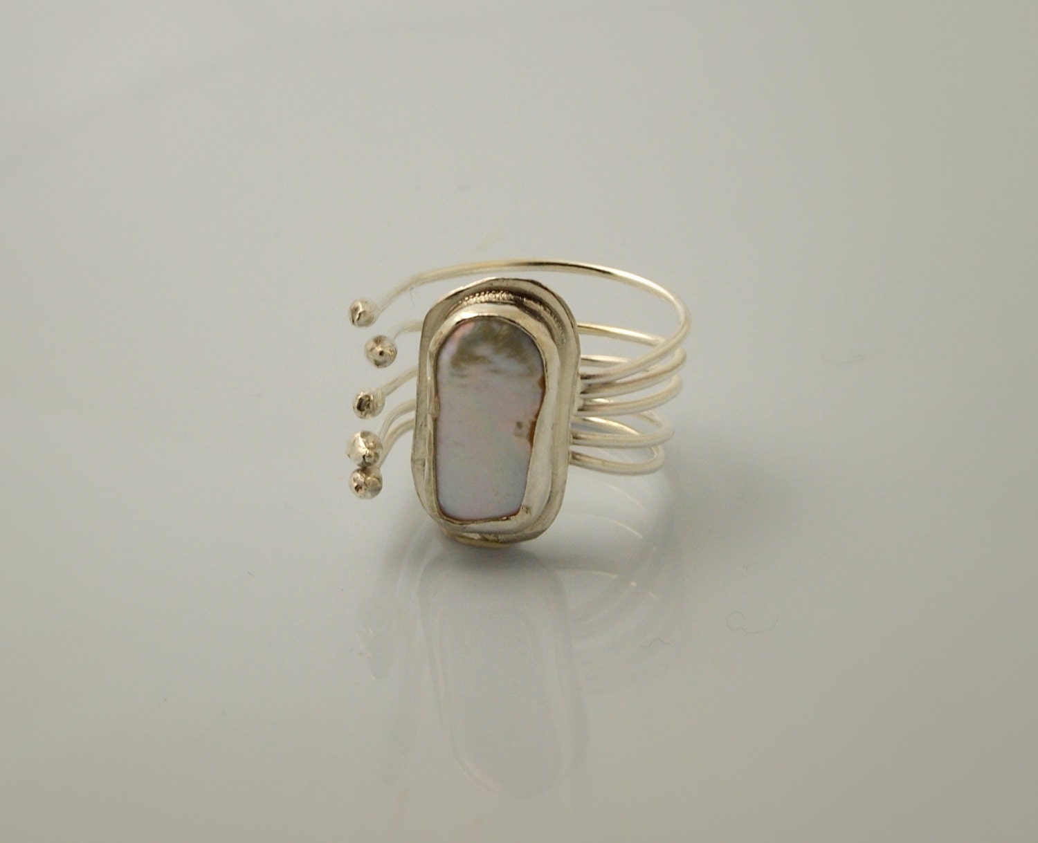 Avant Garde Pearl Ring - Sterling Silver- Adjustable from size 5 to size 10 - Hands Collection