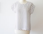 Polka dots blouse, black dots on white - Mokkafiveoclock