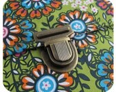 Large Tuck Catch Bag Hardware Antique Brass Finish