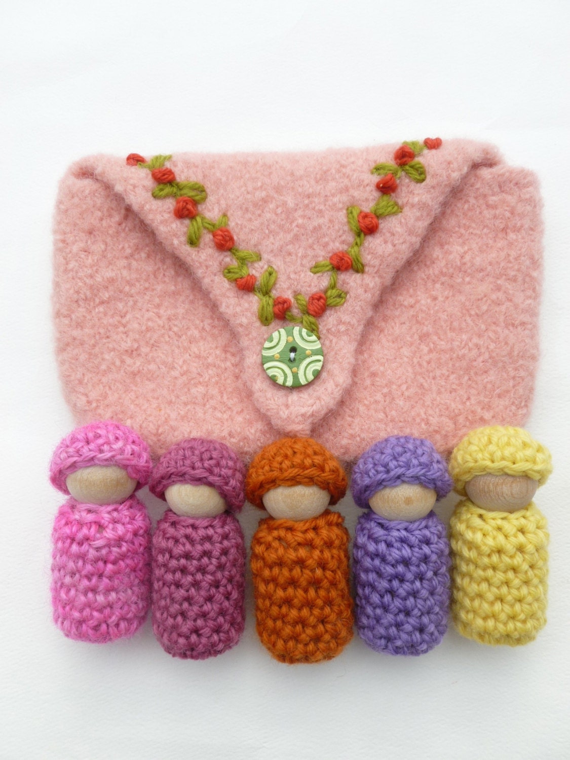 Bunting dolls  in a  pouch set wood peg dolls felted bag