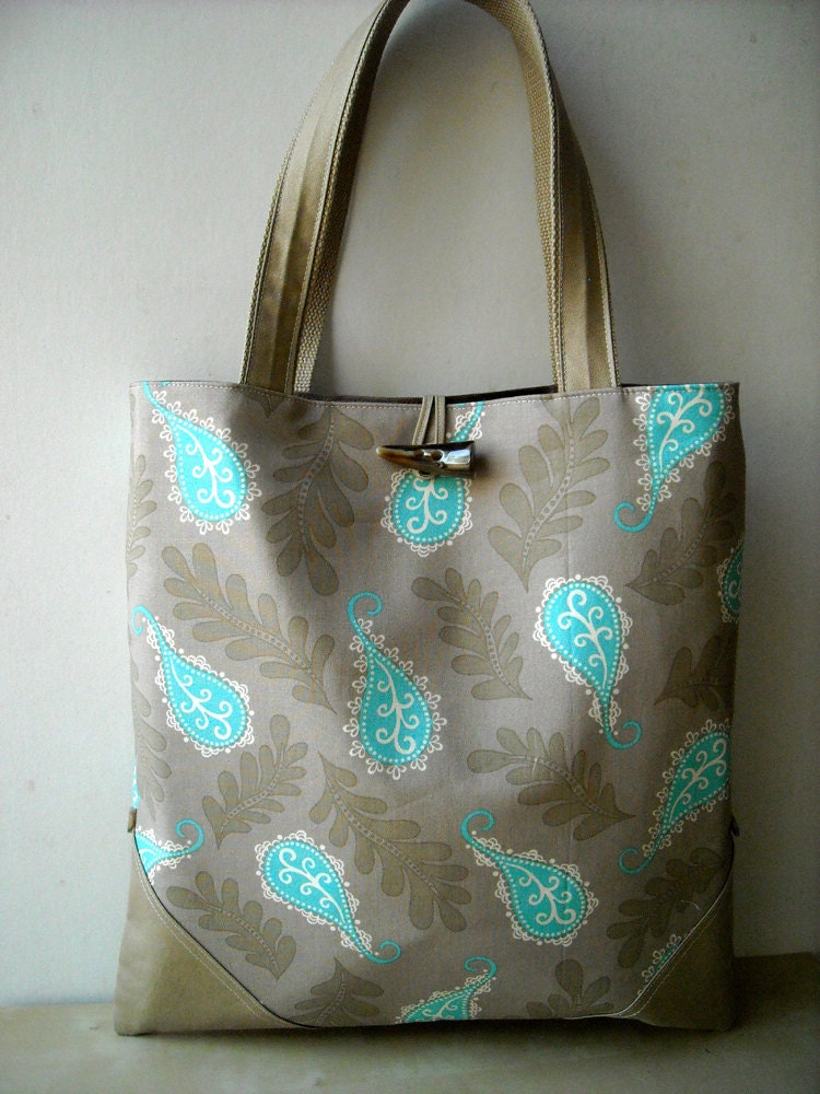 Paisley in Brown - Tote Bag