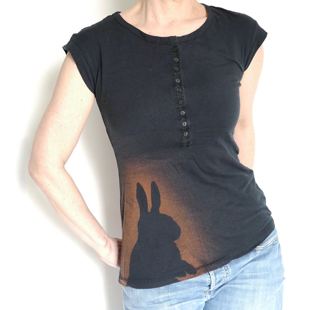 Sneaky Rabbit Button Tshirt