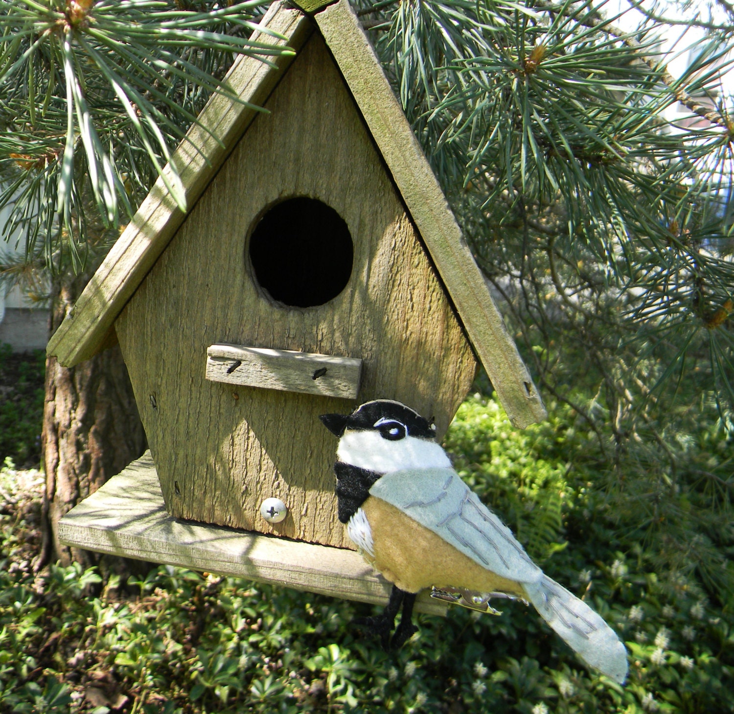 Black Capped Chickadee Embroidered Felt Ornament Home Decor