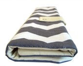 straight knitting needle organizer - grey chevron