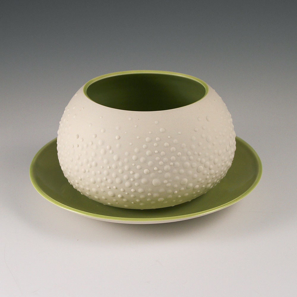 Sweet Pea Planter in Olive Green