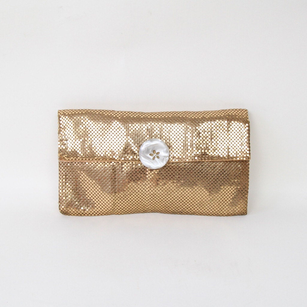 Vintage Metallic Gold Mesh Clutch