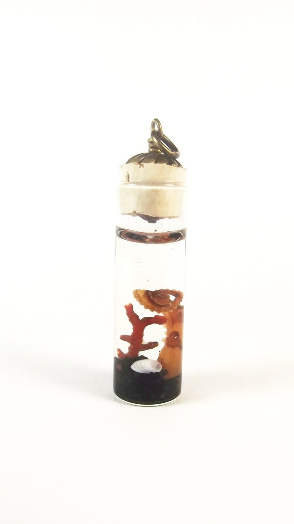 Tentacle Pendant Sp16