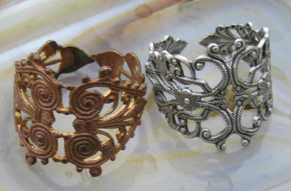 Two fabulous vintage filigree ring bands for the big girls..