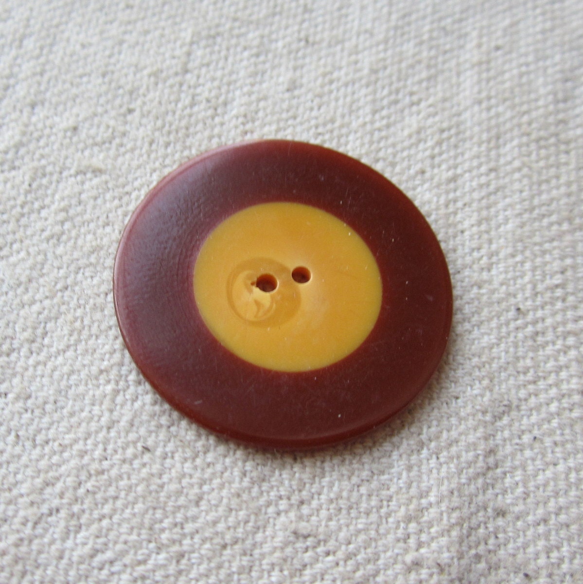 Vintage Bakelite Cookie Button Butterscotch and Brown