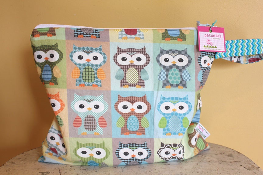 Wet Bag wetbag Diaper Bag - OWL ICKY Bag by PETUNIAS - swim cloth diaper accessories zipper shower gift newborn baby child kids summer