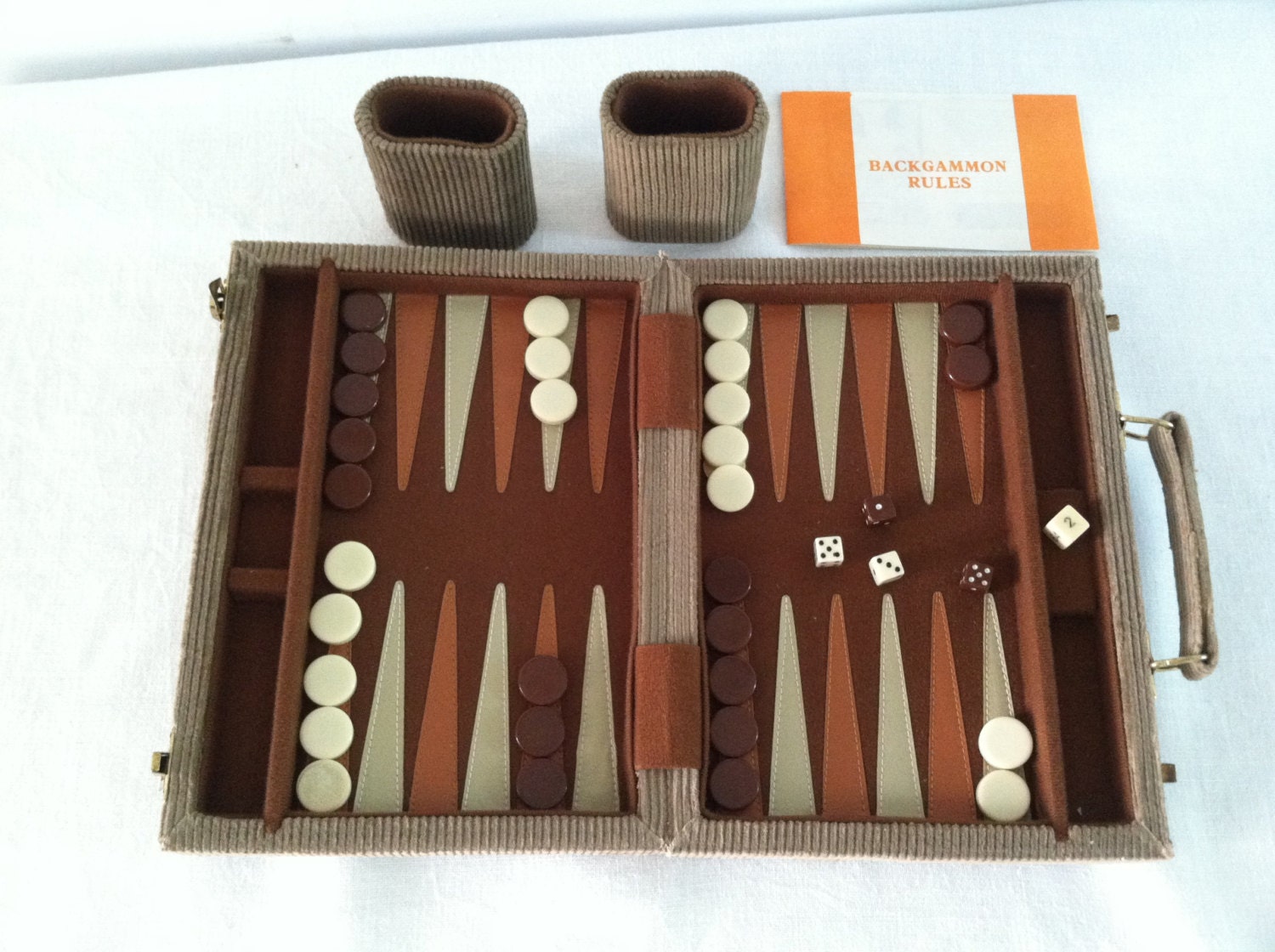 vintage travel backgammon game