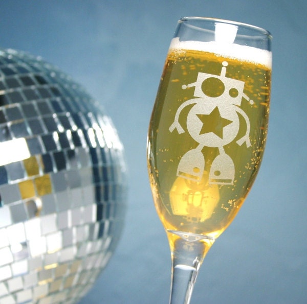 Robot Champagne Flute - etched geeky wedding glassware