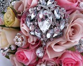 Lillybuds The Cottage Glamour Artificial Flower Bouquet.