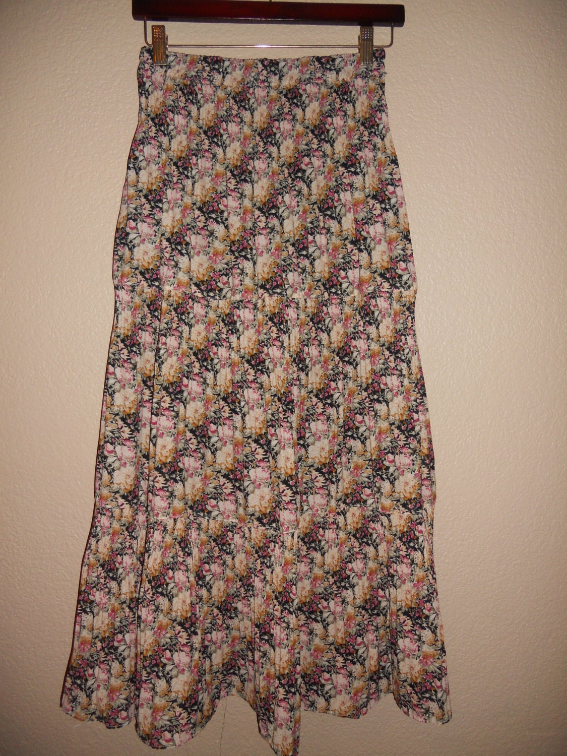 vintage vtg long maxi floral skirt  90's grunge gypsy boho bohemian hippie hippy