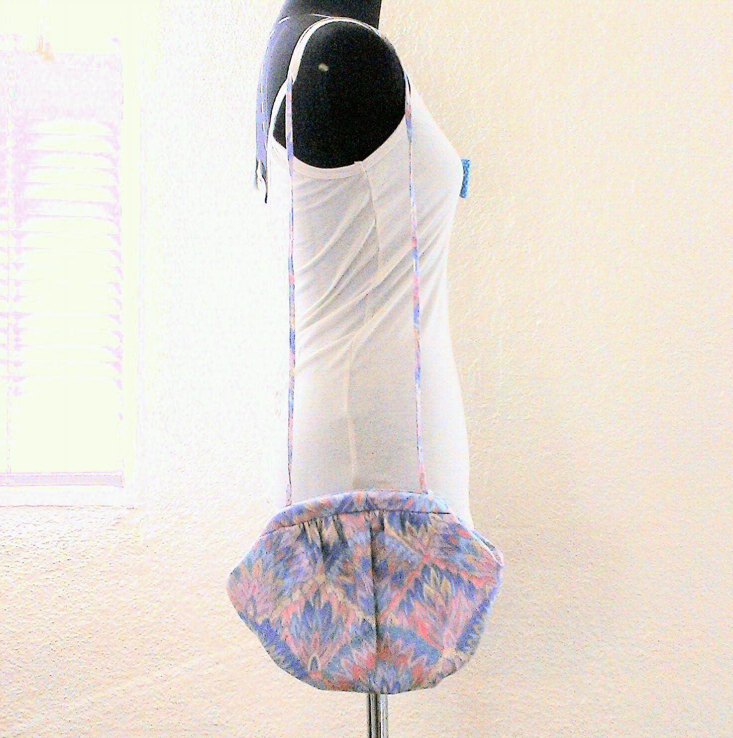 VINTAGE Pastel Ethnic Floral Print Purse Handbag