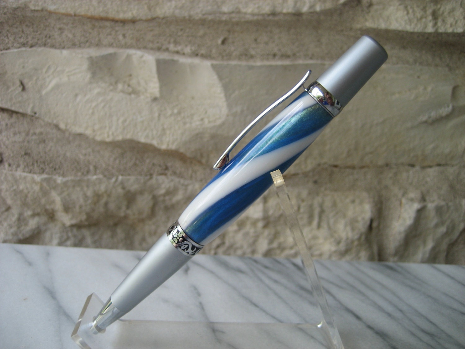 Sierra Style Pen (Spiral Acrylic and Chrome)