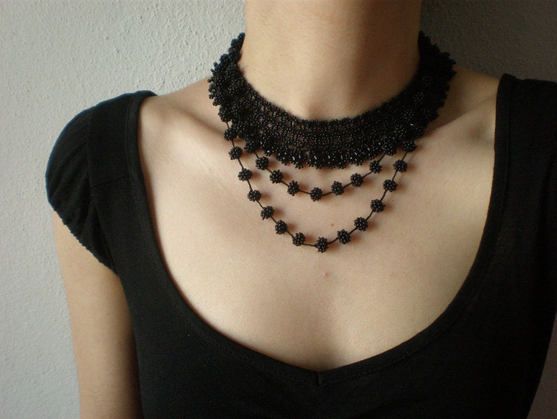 Grace - Black ... Beaded Necklace - Crochet - Beadwork RESERVED