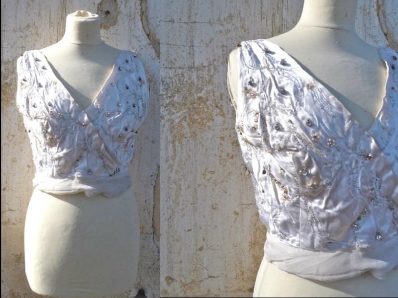 Vintage 1950/50s ivory sateen embroidered with rhinestones sequins & beads/ mousseline top size S