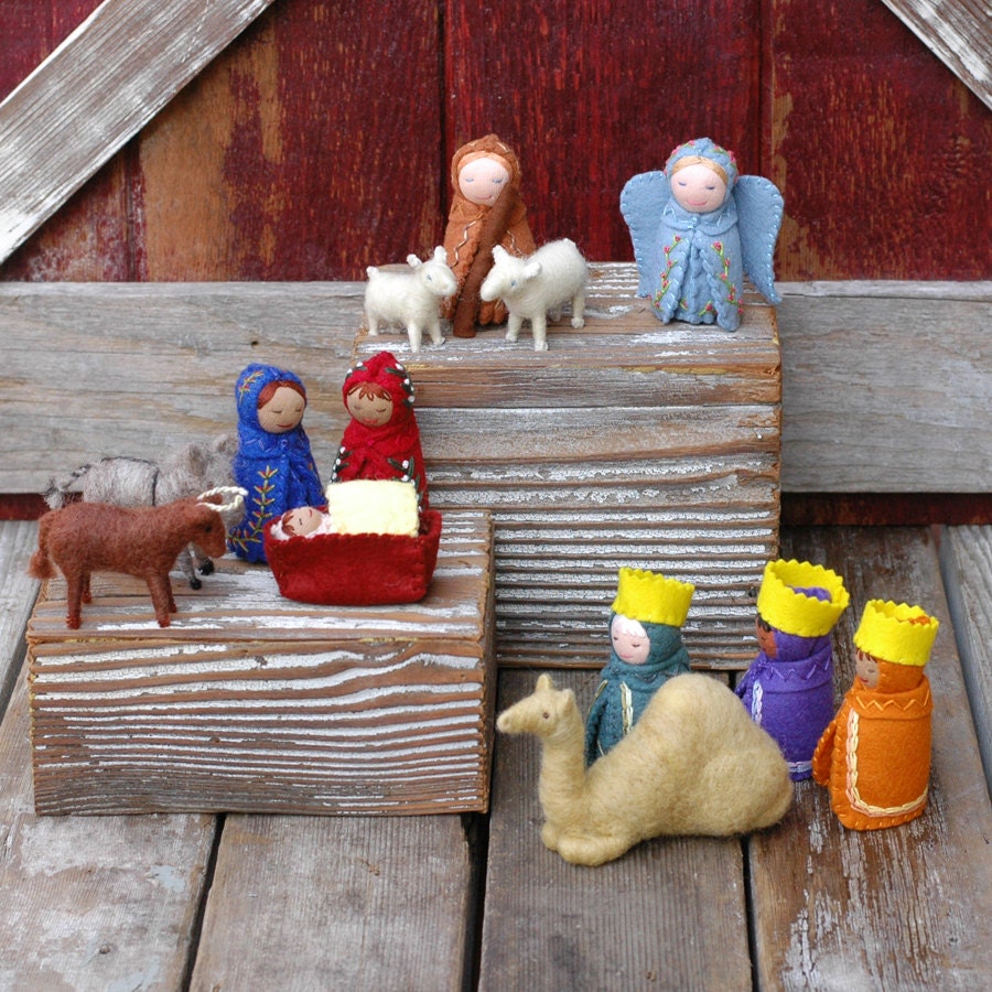 Felt Nativity - A Collaboration between Bossy's Feltworks & Alkelda Dolls