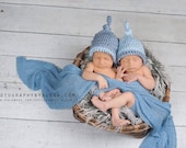 Twin Photo Props Baby Knotted Hat Photography Prop -  Hand Crochet Orgnaic Cotton - Newborn   0 - 3 mths 3-6 months  Choose Your color