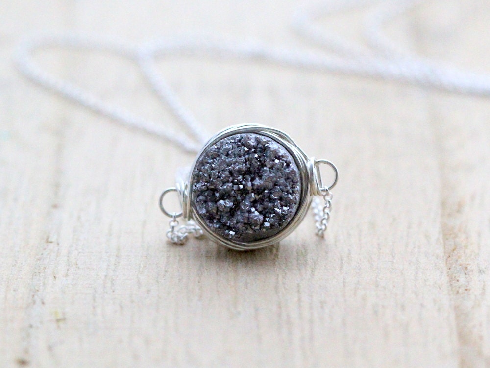 Druzy Bezel Necklace, Gray Silver Druzy in Sterling Silver, Minimalist Fashion