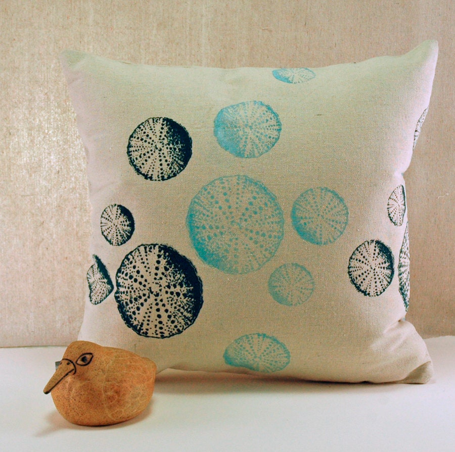 Natural Pillow with blue Urchin Print