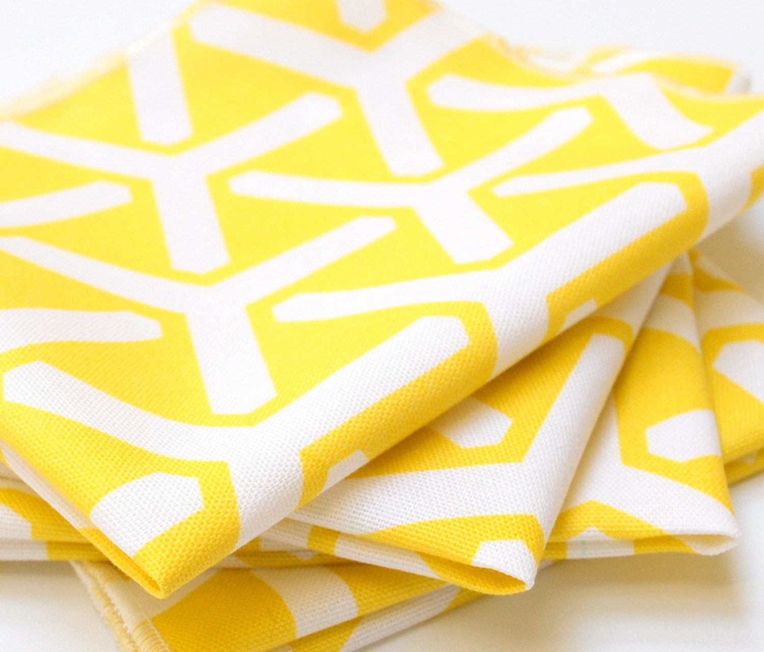 FREE OFFER Reusable ORGANIC Cloth Napkins - Set of 4- Cloud 9 - Trident - Daffodil