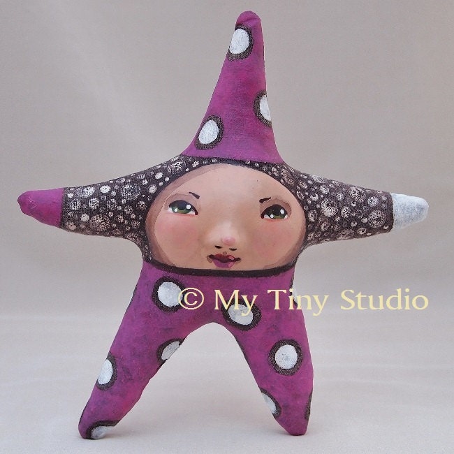 Lucky Star Bright Magenta and White with Green eyes