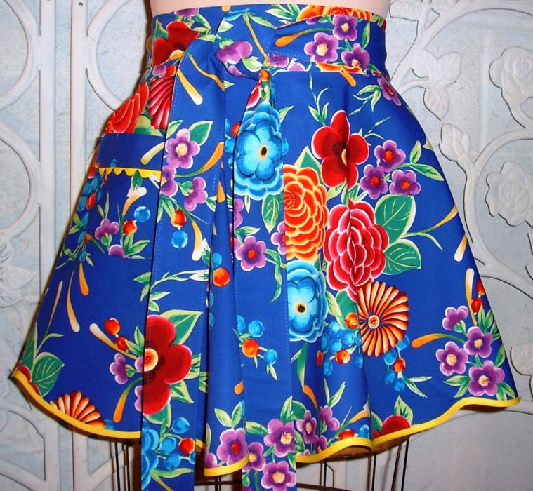 Curvy Girl Fiesta Apron