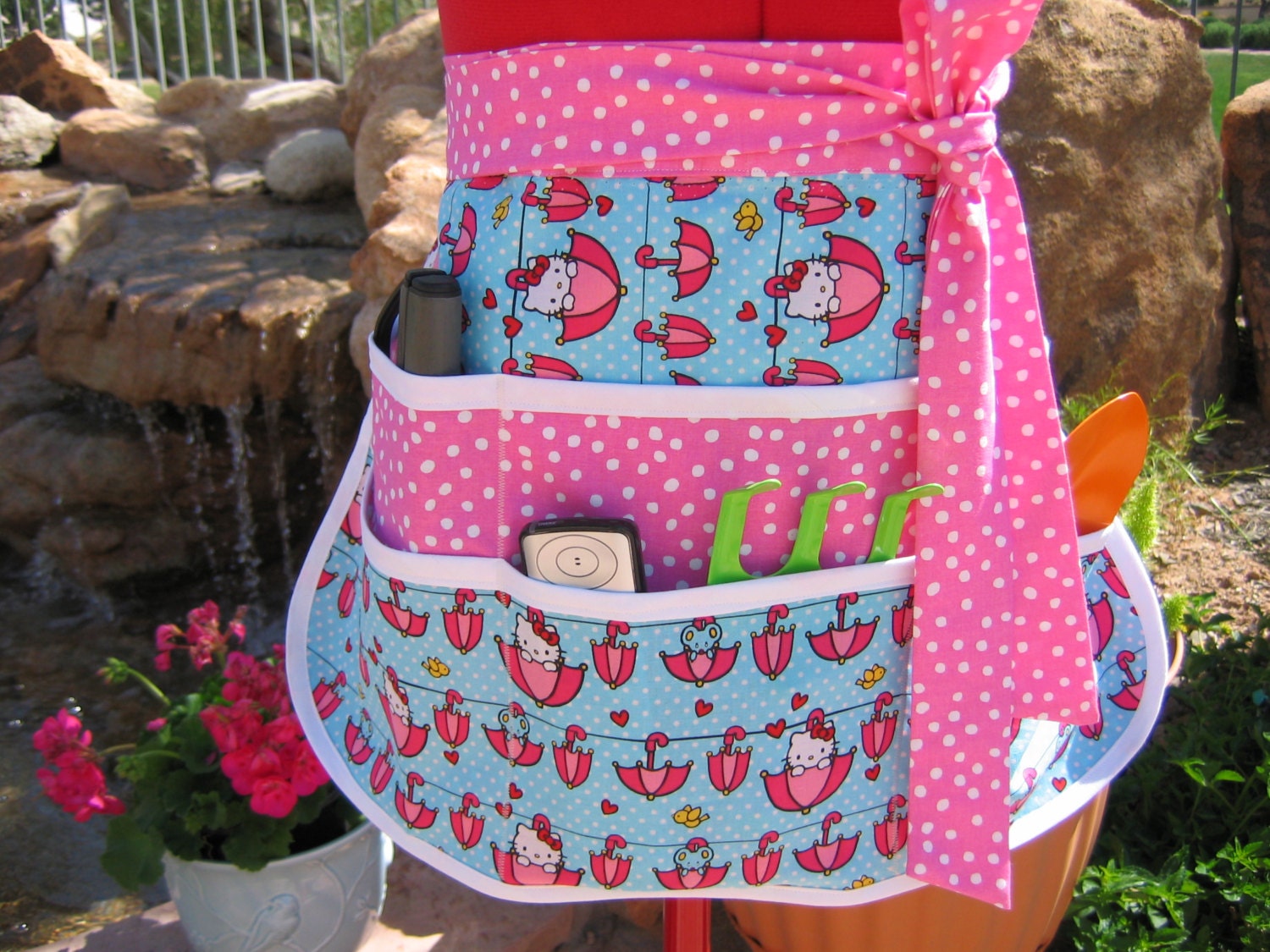 Vendor Apron / Half Apron with 6 Pockets / Utility/ Gardening / Teacher Gifts / Hello Kitty