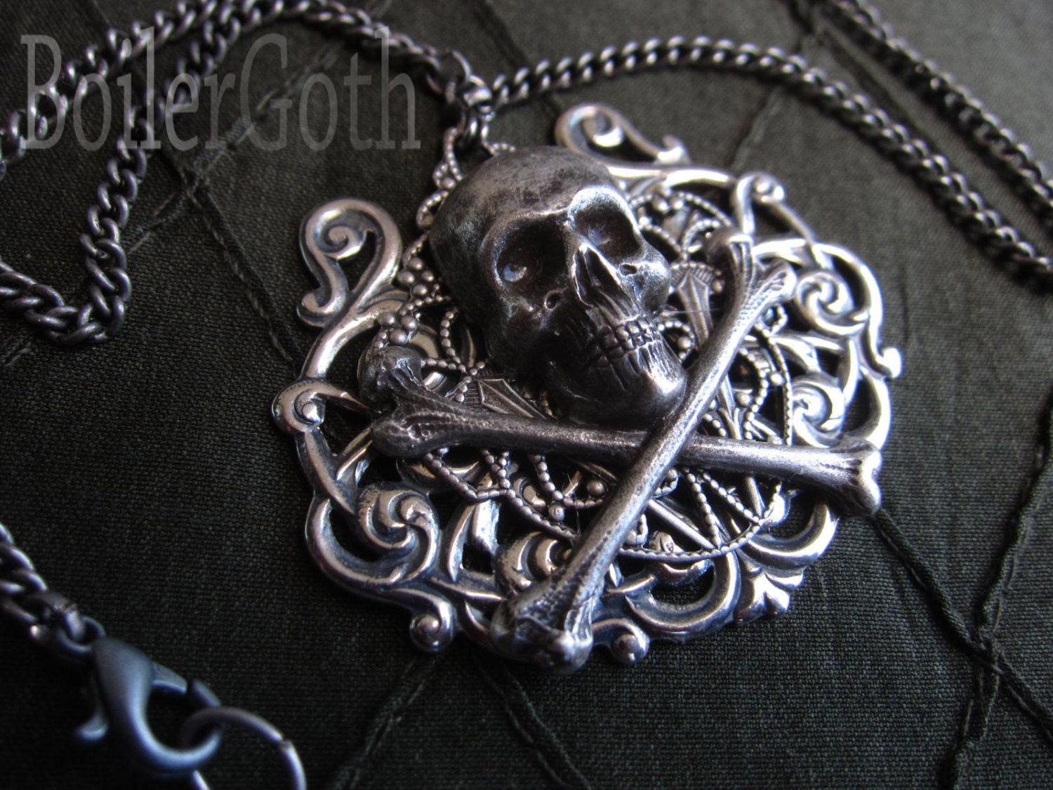 Pyrate Necklace