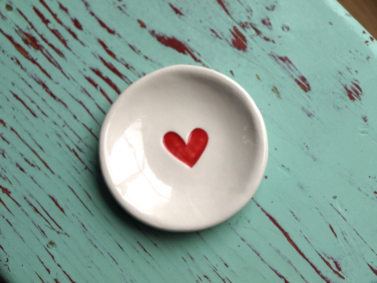 Red Heart on Mini Round Dish