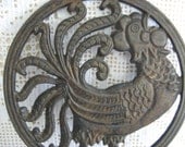 Vintage Cast Iron Rooster Trivet, Black cast iron pot holder, Ornate black rooster, Grandmas retro Kitchen hot pad trivet