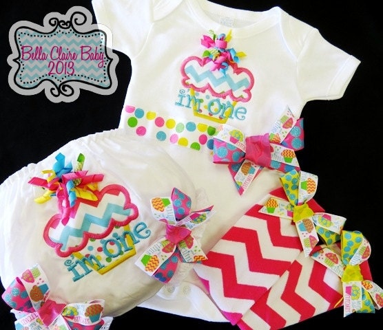 Cupcake and Glitter Bodysuit, Leg Warmers, and Bloomers Set Size 12-18 months Ready to Ship girl chevron and dots