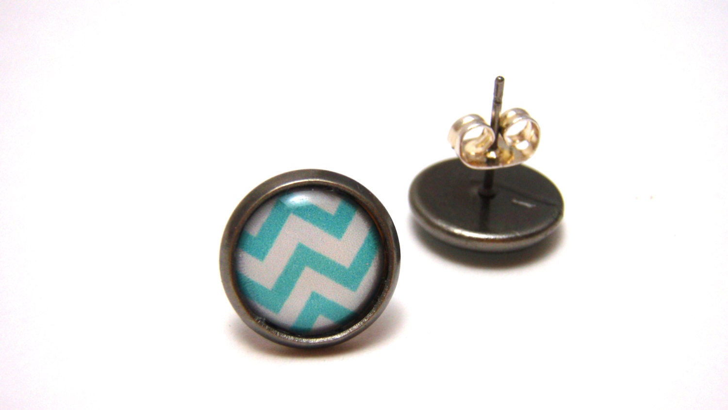 Aqua and White Chevron Earrings - Cute light blue and off-white zig zag print on gunmetal post studs - SMALL 10mm