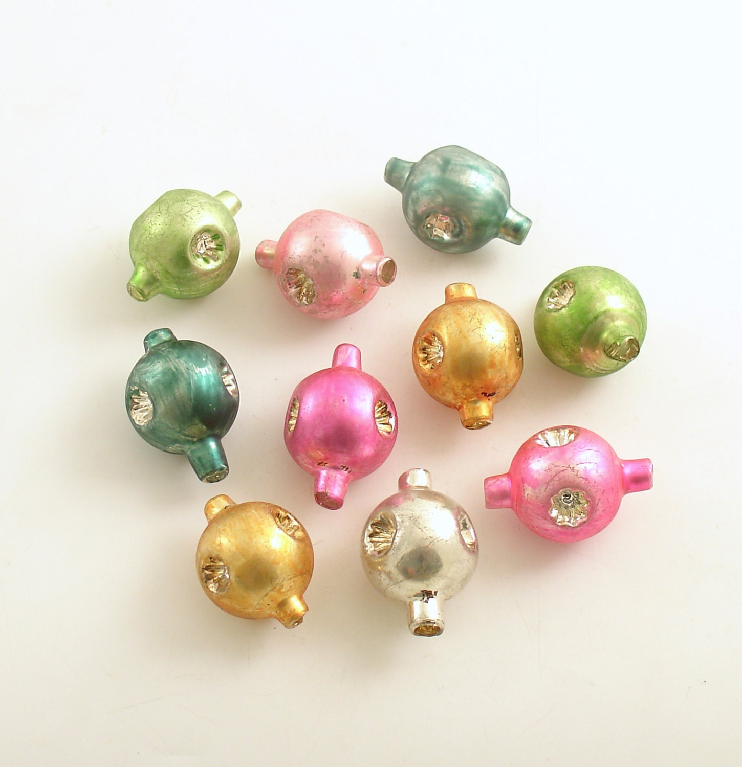 Glass Beads Indents