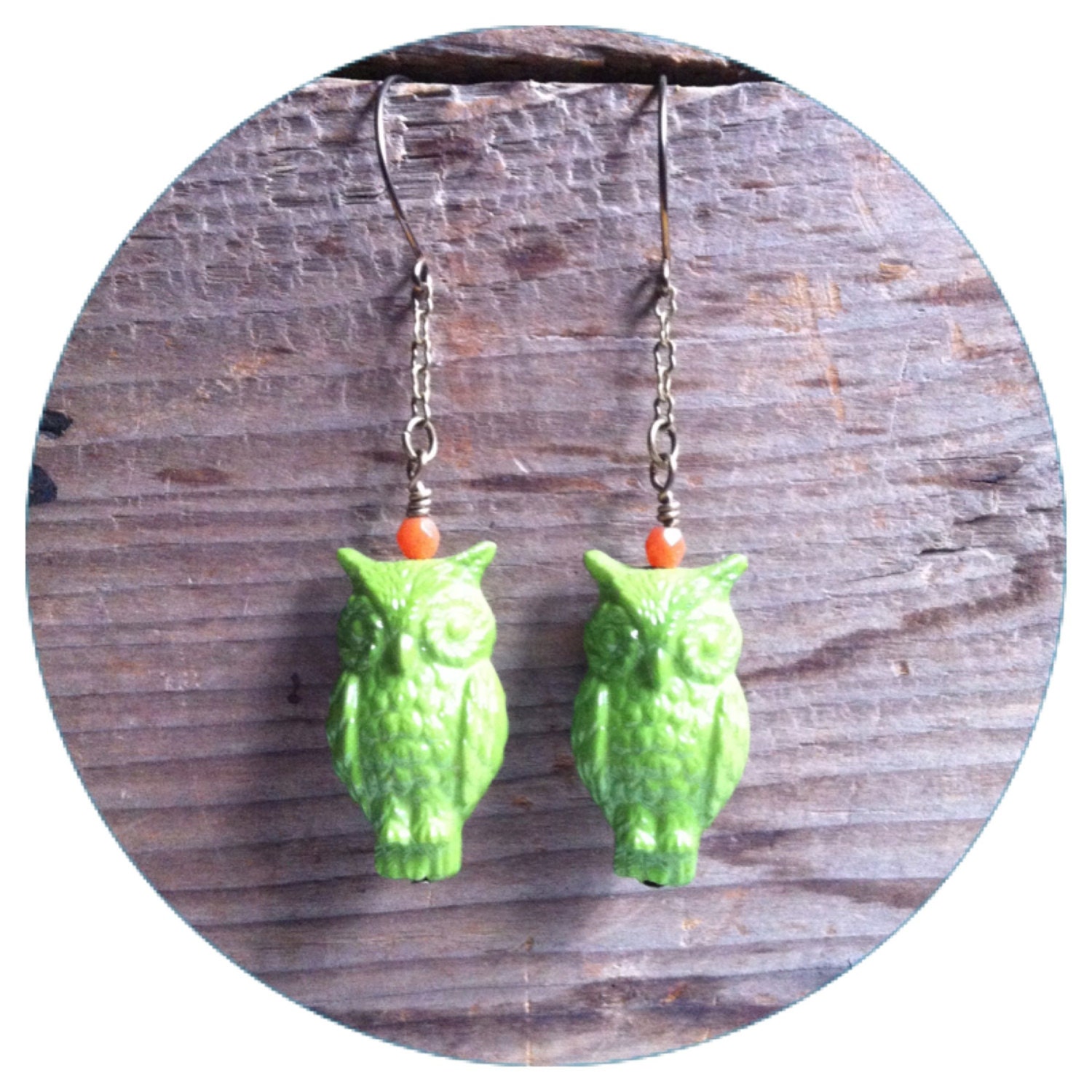 owl earrings - avocdo green vintage lucite - woodland